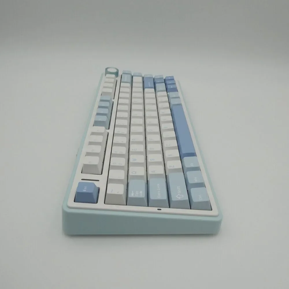 AULA new f75